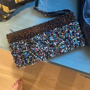 Beaded clutch